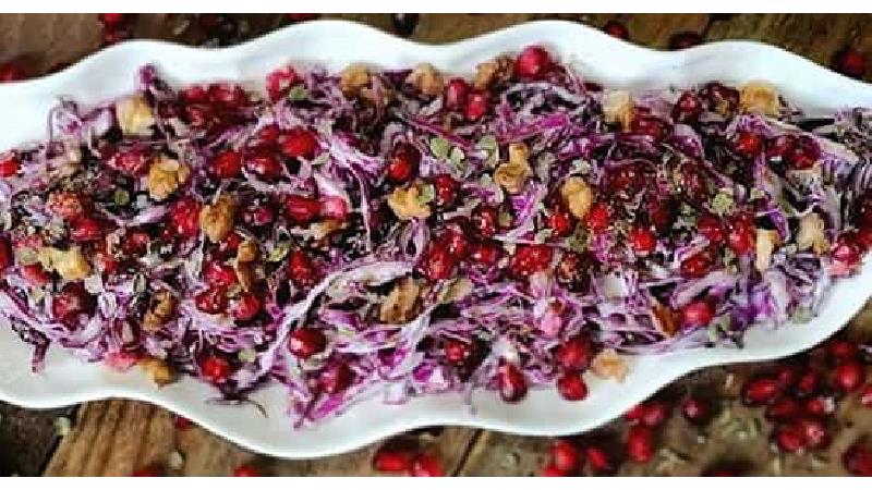 سالاد مرغ و انار