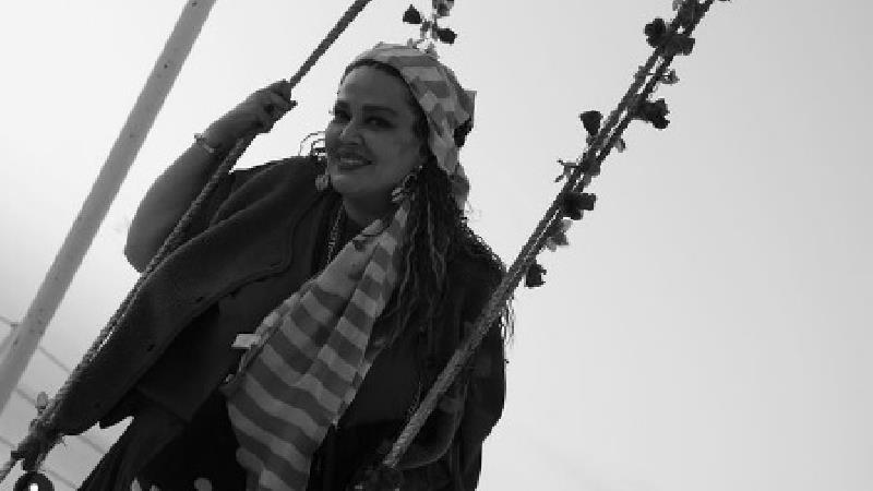 بهاره رهنما در جزیزه کیش