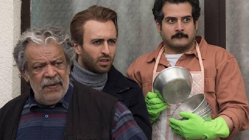 مهروز ناصر شریف در کنار حسام محمودی و حسن پورشیرازی