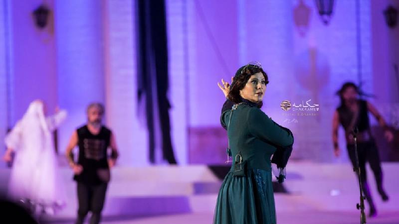 سحر دولتشاهی در کنسرت سی همایون شجریان 