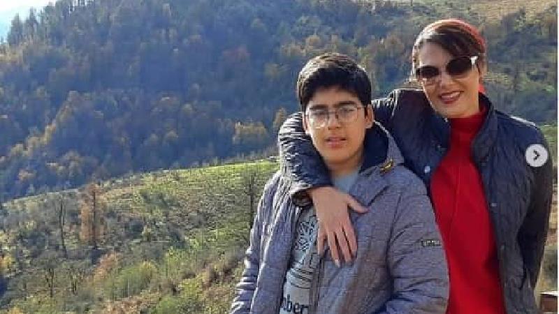 بهناز بستان دوست و پسرش