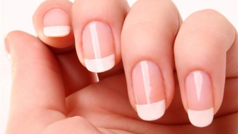 بلند کردن ناخن در یک روز