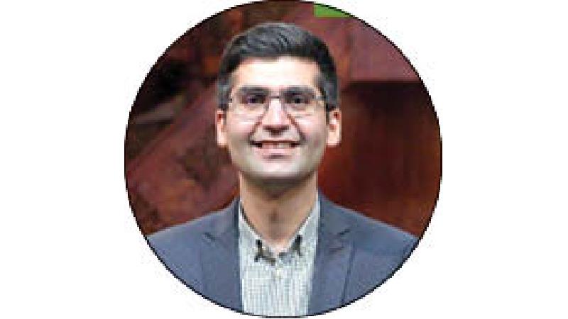 مجتبی شکوری