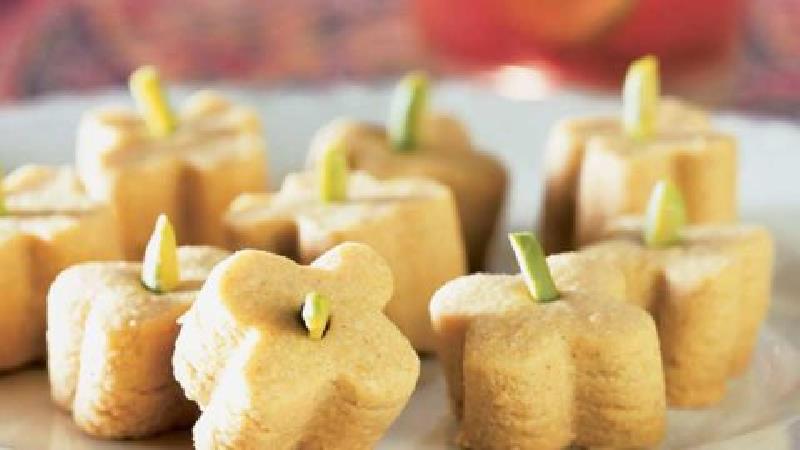 شیرینی نخودچی