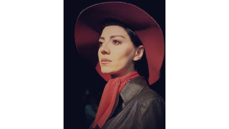 بیاینا محمودی در گاندو 2