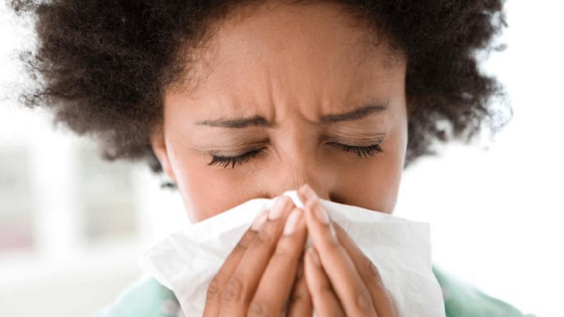 علایم حساسیت فصلی چیست