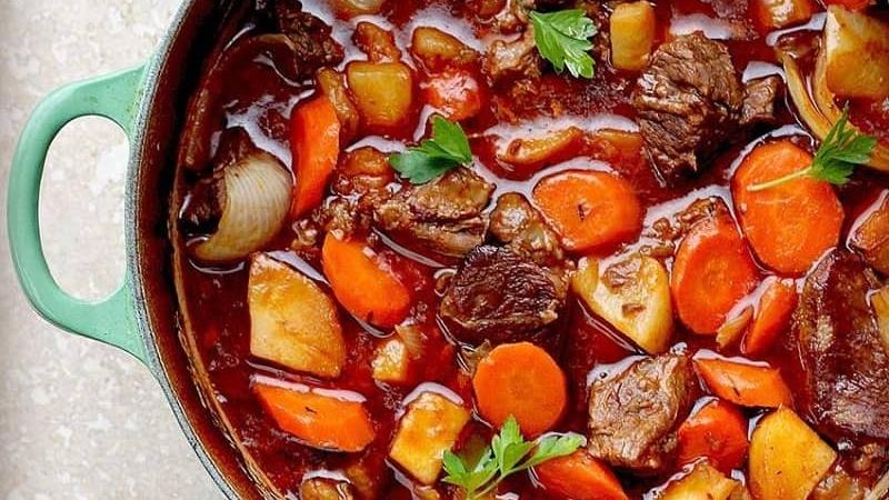 طرز تهیه تاس کباب با گوشت چرخ کرده 