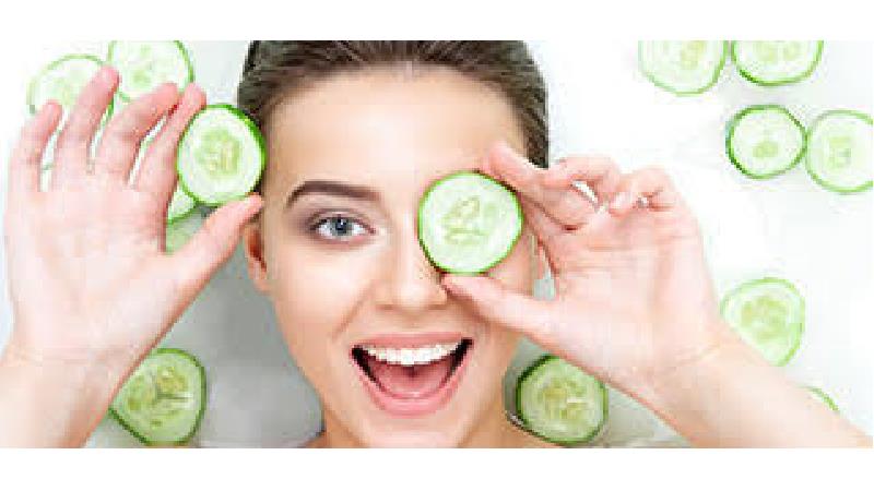 خواص بی نظیر خیار برای پوست