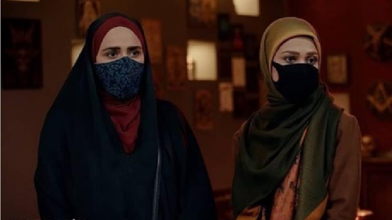 آدرینا صادقی و مینو آذرمگین در سریال احضار