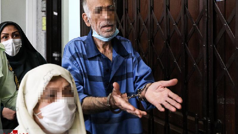 پدر و مادر بابک خرمدین