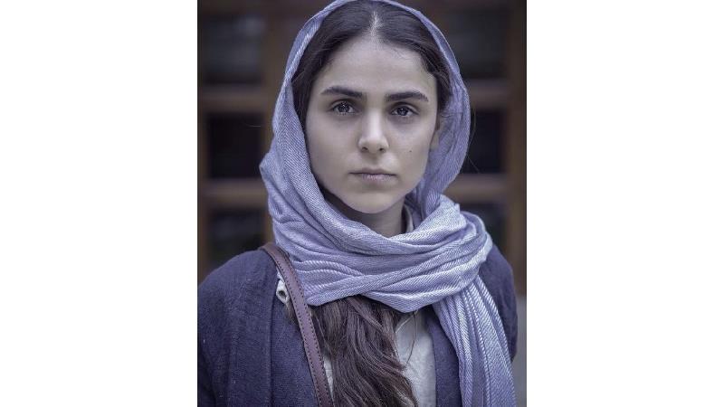 رویا حسینی در سریال کلبه ای در مه 