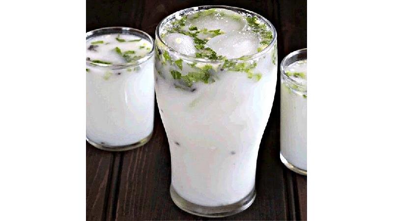 دوغ گازدار خوشمزه