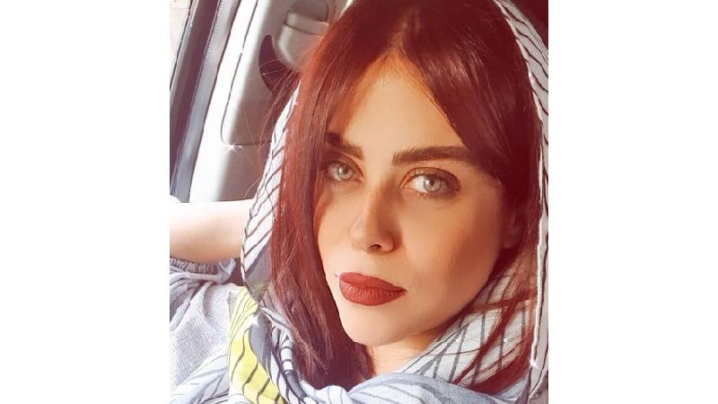 الهام اخوان بازیگر نقش خانم هماسایی در سریال دودکش 2