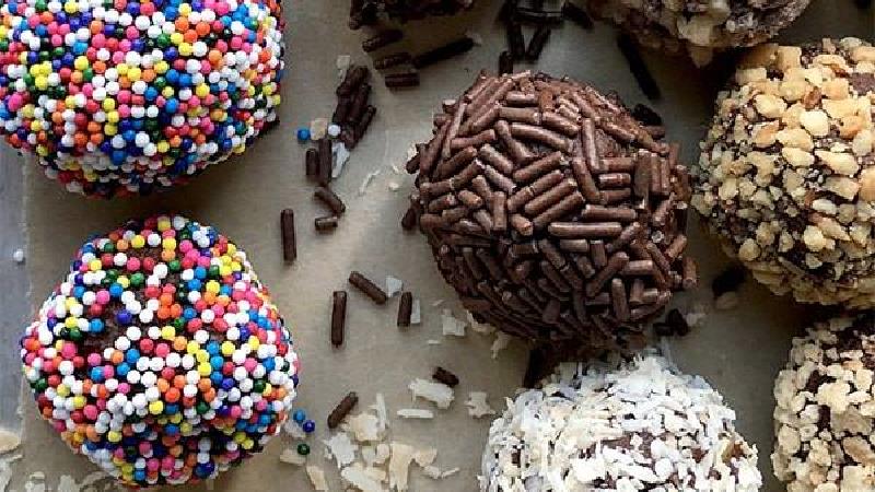 ترافل چیپس شکلاتی