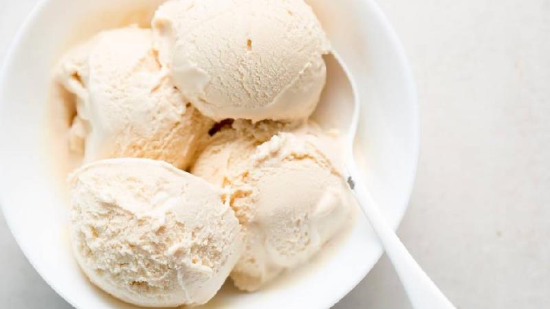 چگونه در خانه بستنی وانیلی درست کنیم