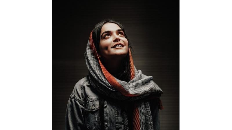 سارا باقری در نقش مائده