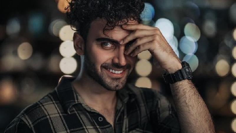 محمد صادقی بازیگر نقش پیمان در سریال افرا