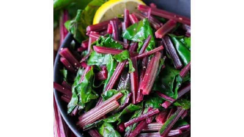 خواص برگ چغندر