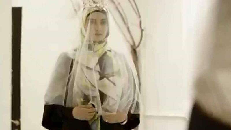 محیا دهقانی در نمایی از سریال هم سایه