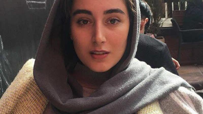 آزاده سیفی بازیگر نقش نورا در سریال هم سایه