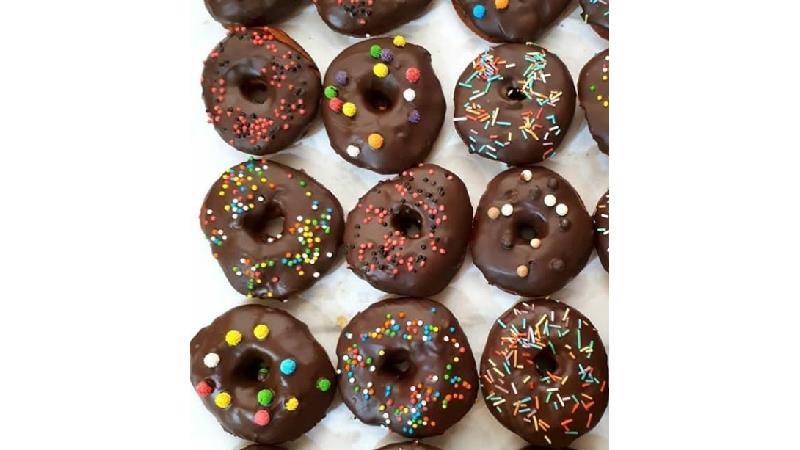 پیراشکی شکلاتی خانگی