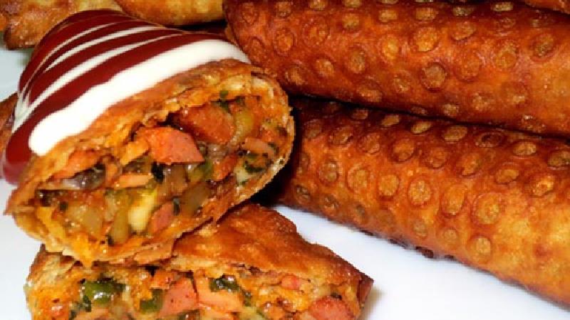 سمبوسه گوشت