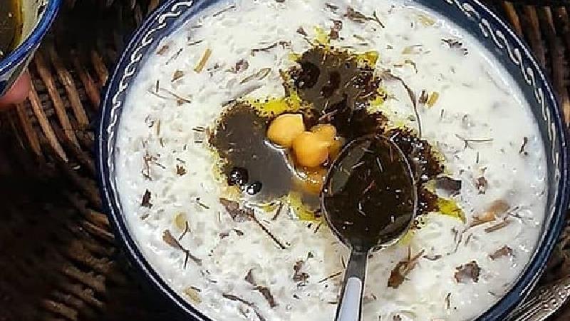 طرز تهیه آش دوغ اردبیل