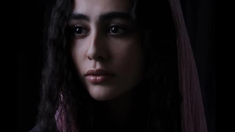 ستاره حسینی بازیگر نقش رعنا در سریال پلاک 13