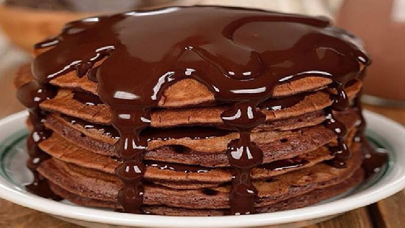 پنکیک شکلاتی