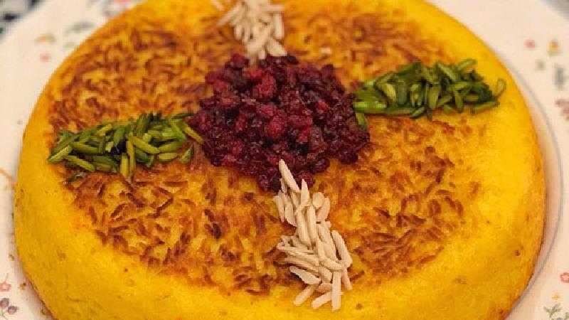 ته دیگ زعفرانی