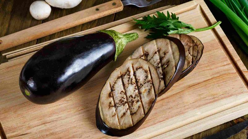 بادمجان تلخ