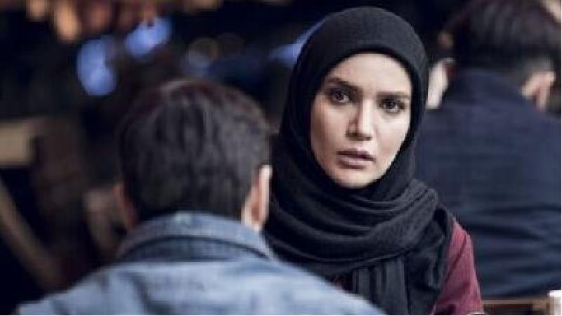 سریال تمام رخ