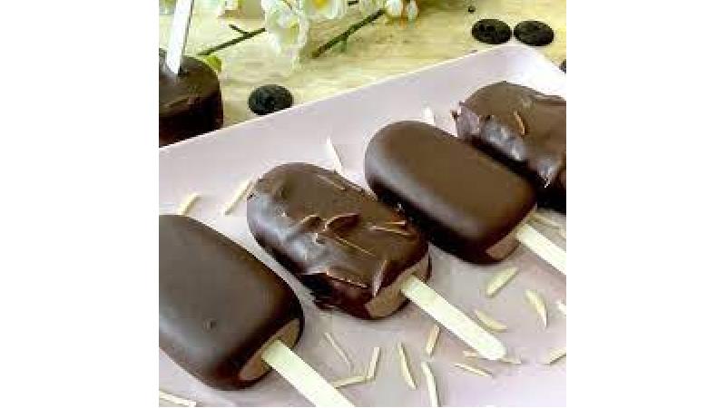 بستنی خانگی