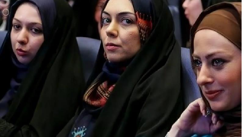 آزاده نامداری